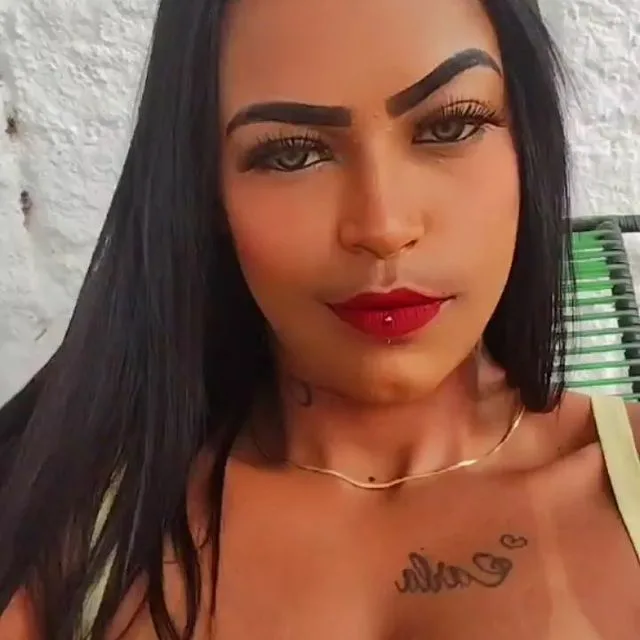Paula Andrade